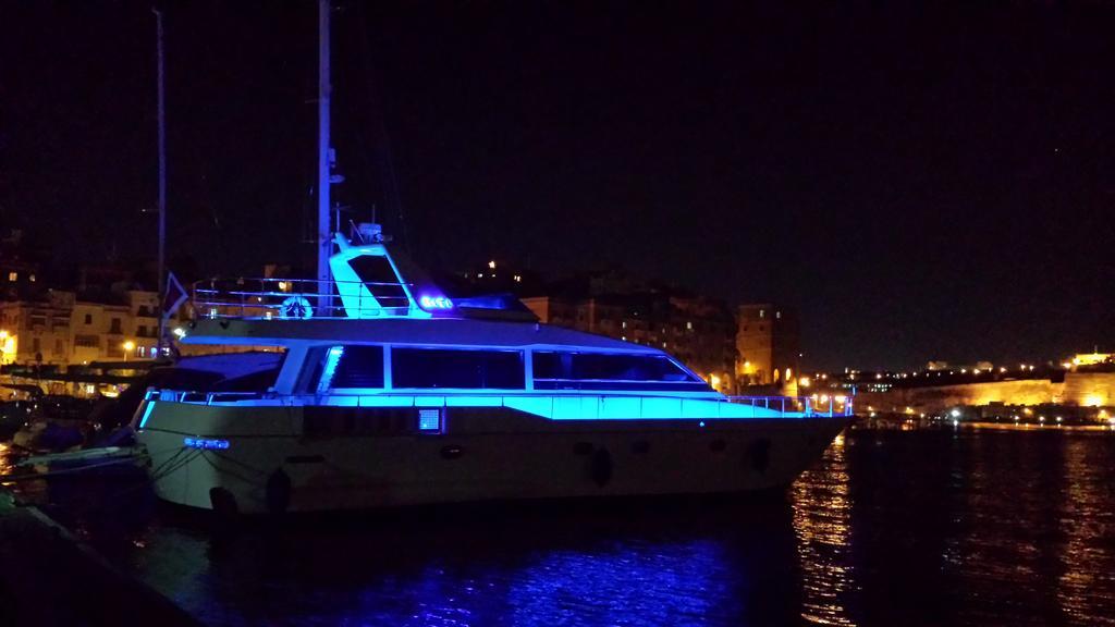 Riti Yacht Hotel Kalkara Ngoại thất bức ảnh