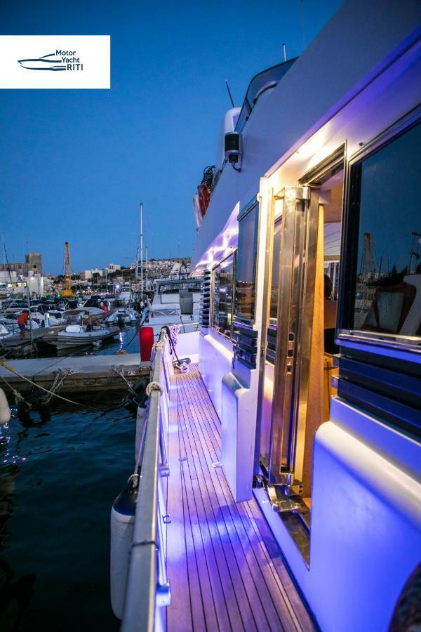 Riti Yacht Hotel Kalkara Ngoại thất bức ảnh