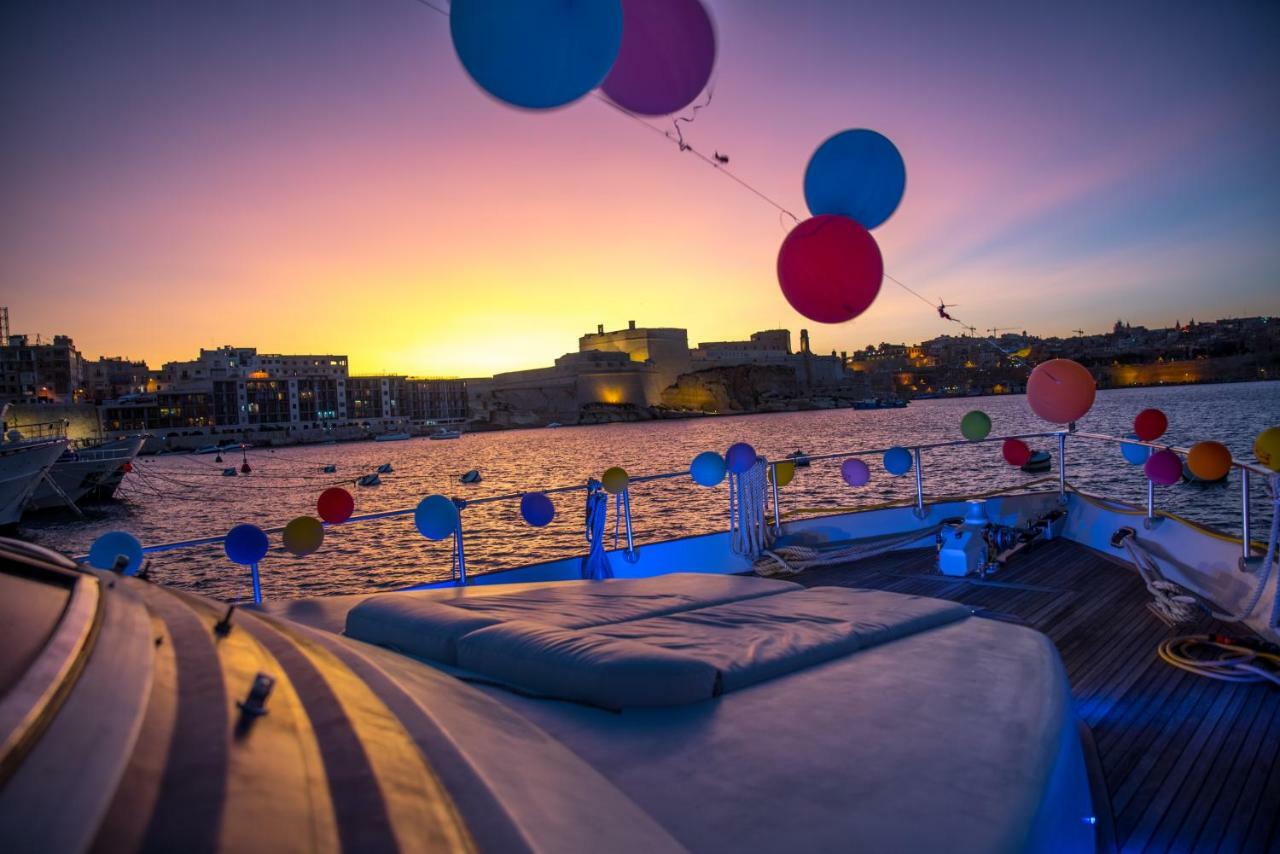 Riti Yacht Hotel Kalkara Ngoại thất bức ảnh